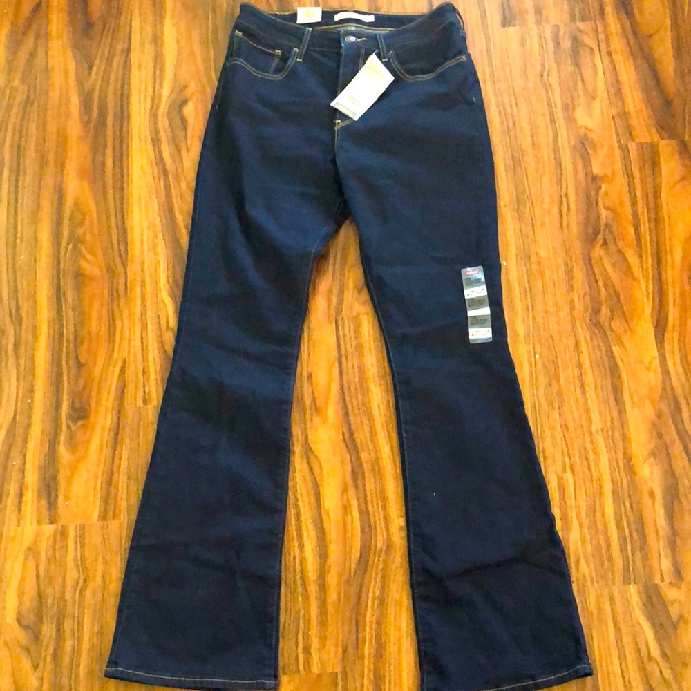 Levi’s 725 bootcut high waisted jeans